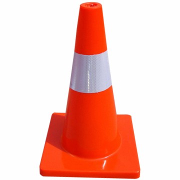 Cọc tiêu Nhựa phản quang giao thông hình chóp PVC 45cm Nhật Quang